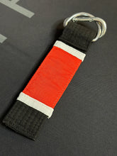 Carregar imagem no visualizador da galeria, Keychains "graduados" rolo épico