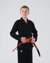 Charger l'image dans la galerie, Kimono BJJ (GI) Kingz Kore Youth 2.0. Noir avec ceinture blanche