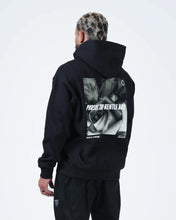 Lade das Bild in den Galerie-Viewer, Kingz Gentle Art Hoodie- Schwarz