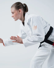 Lade das Bild in den Galerie-Viewer, BJJ Kimono (Gi) Kingz The One V2 Damen - Weiss