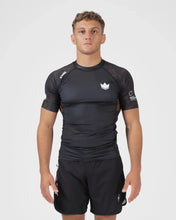 Cargar imagen en el visor de la galería, Rashguard Kingz Ranked Performance V3 Short Sleeve - Marrón