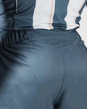 Lade das Bild in den Galerie-Viewer, Vintage Futebol Shorts