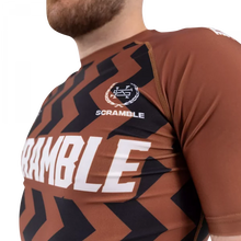 Charger l'image dans la galerie, Scramble Ranked Rashguard V5- Brun