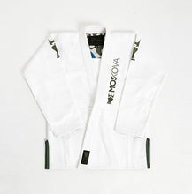 Lade das Bild in den Galerie-Viewer, Kimono BJJ (Gi) Moskova 2025 Limited Edition- Camo Sand Army White