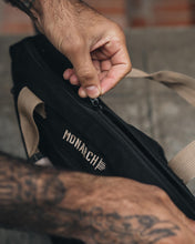 Lade das Bild in den Galerie-Viewer, Kimono BJJ (GI) Monarch Jiu Jitsu