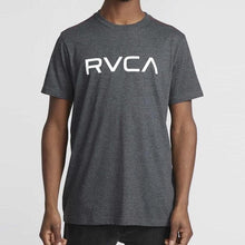 Charger l'image dans la galerie, Camiseta Big RVCA Vintage- Charcoal - StockBJJ