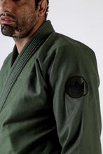 Carregar imagem no visualizador da galeria, Kimono Kingz Classic 3.0- Verde Militar - StockBJJ