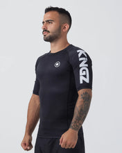 Charger l'image dans la galerie, Rashguard Kingz Kore V2 à manches courtes - noir