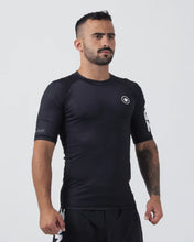 Charger l'image dans la galerie, Rashguard Kingz Kore V2 à manches courtes - noir