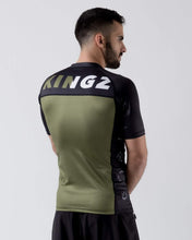 Carregar imagem no visualizador da galeria, Rashguard Kingz Krown Manga curta