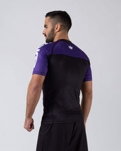 Carregar imagem no visualizador da galeria, Rashguard Kingz classificou a manga curta de desempenho - roxo