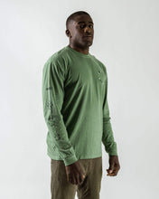 Cargar imagen en el visor de la galería, Camiseta Kingz MMXI L/S- Verde