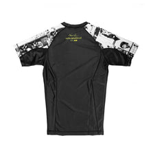 Cargar imagen en el visor de la galería, Bruce Lee X Moya / Flow Rashguard