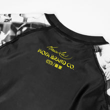 Cargar imagen en el visor de la galería, Bruce Lee X Moya / Flow Rashguard