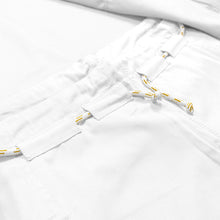 Carregar imagem no visualizador da galeria, Kimono BJJ (GI) Moya Brand Comp Air 23- White