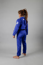 Charger l'image dans la galerie, Kimono BJJ (GI) Kingz Classic 3.0 Bleu des femmes avec ceinture blanche incluse