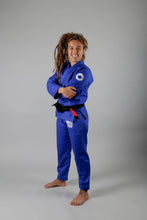 Charger l'image dans la galerie, Kimono BJJ (GI) Kingz Classic 3.0 Bleu des femmes avec ceinture blanche incluse