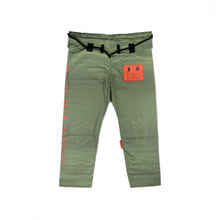 Load image into Gallery viewer, Kimono BJJ (GI) Moskova Limited Edition- Artiste Martial X Moskova Collab