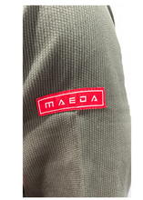 Cargar imagen en el visor de la galería, Kimono BJJ (Gi) Maeda Red Label 3.0 verde militar - CINTURÓN BLANCO INCLUIDO
