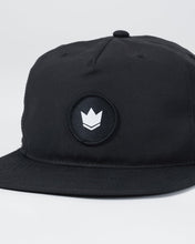 Charger l&#39;image dans la galerie, Crown Patch 5-Panel Strapback Hat - Black
