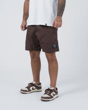 Cargar imagen en el visor de la galería, Kingz Casual Shorts- Marrón
