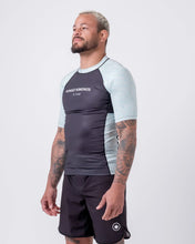 Carregar imagem no visualizador da galeria, Rashguard Kingz Breeze
