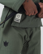 Charger l&#39;image dans la galerie, The ONE Jiu Jitsu Gi - Military Green - Limited Edition
