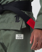 Charger l&#39;image dans la galerie, The ONE Jiu Jitsu Gi - Military Green - Limited Edition
