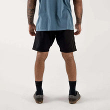 Cargar imagen en el visor de la galería, Kingz Casual Shorts- Negro
