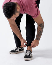 Cargar imagen en el visor de la galería, Kingz Casual Rip Stop Gi Pant- Negro

