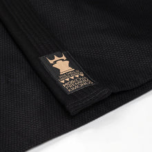 Lade das Bild in den Galerie-Viewer, Kimono BJJ (Gi) Moskova 2026 Limited Edition- Coral Gi Black
