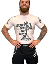 Lade das Bild in den Galerie-Viewer, Bury Me In My GI Rash Guard
