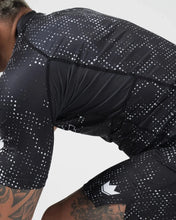 Lade das Bild in den Galerie-Viewer, Acid Wash Rashguard
