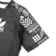 Charger l'image dans la galerie, Mohi Koa Black SS Rashguard
