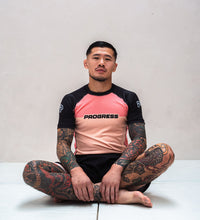 Charger l&#39;image dans la galerie, Progress Rashguard du crâne de sucre
