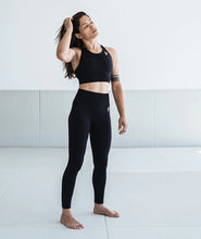 Charger l&#39;image dans la galerie, Leggings de grappling pour les dames pro - Black
