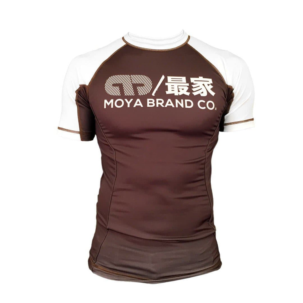 Moya Brand Rashguard Scuderia III Manga Corta - Marrón - StockBJJ