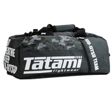Cargar imagen en el visor de la galería, Tatami Camo Gearbag- Gris - StockBJJ
