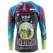 Lade das Bild in den Galerie-Viewer, Tatami Kid`s Meerkatsu Whizzer Of Oz Rash Guard - StockBJJ
