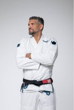 Load image into Gallery viewer, Kimono Kingz Nanõ 2.0 - Blanco - StockBJJ
