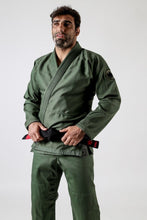 Carregar imagem no visualizador da galeria, Kimono Kingz Classic 3.0- Verde Militar - StockBJJ
