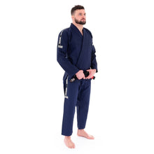 Cargar imagen en el visor de la galería, Tatami Dweller Gi - Azul Marino - StockBJJ
