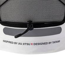 Load image into Gallery viewer, Tatami Dry Tech Gear Bag- Blanco y Negro - StockBJJ
