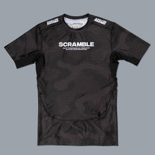 Lade das Bild in den Galerie-Viewer, Scramble Tactic Rashguard- schwarz
