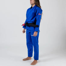 Charger l&#39;image dans la galerie, Kimono BJJ (GI) Maeda Red Label 3.0 Bleu pour les femmes - ceinture blanche incluse
