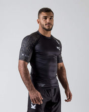 Load image into Gallery viewer, Rashguard Kingz Apex Short Sleeve
