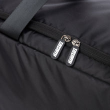 Charger l&#39;image dans la galerie, Tatami Ultimate Convertible Gym Bag
