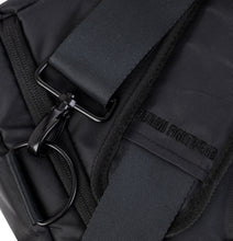 Charger l&#39;image dans la galerie, Tatami Ultimate Convertible Gym Bag
