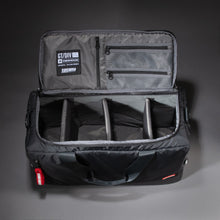 Charger l&#39;image dans la galerie, Tatami Ultimate Convertible Gym Bag
