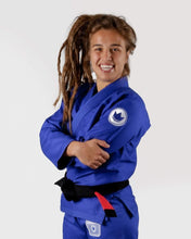 Carregar imagem no visualizador da galeria, Kimono BJJ (GI) Kingz Classic 3.0 Mulheres- azul com cinto branco incluído
